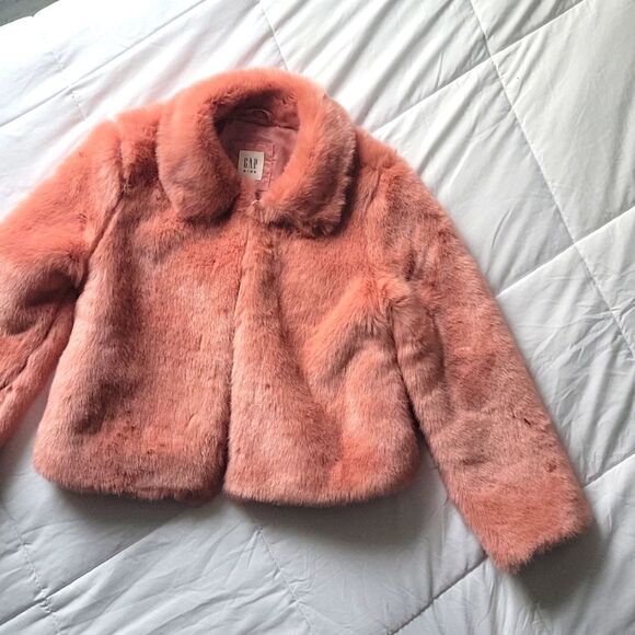 š
ŗgapāKIDS,Māregularā
(8-9) - Picture 1 of 4